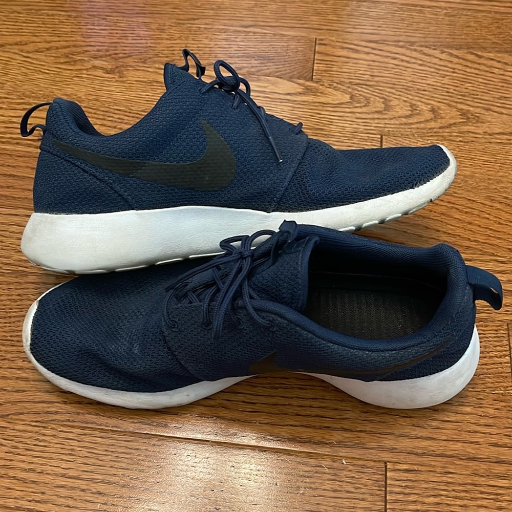 Nike Roshe Run Navy 11.5 Men’s